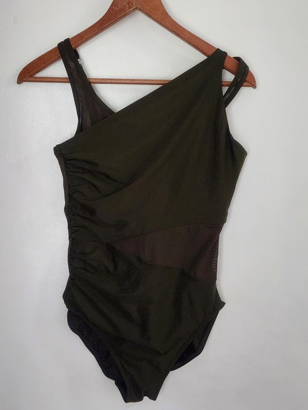 Miraclesuit Size 10 Green Swimsuit Slimming Underwire Support One Piece - Picture 2 of 10